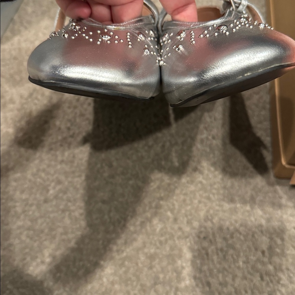 BiBi Lou Silver Studded Women's Flats - Picture 6 of 6